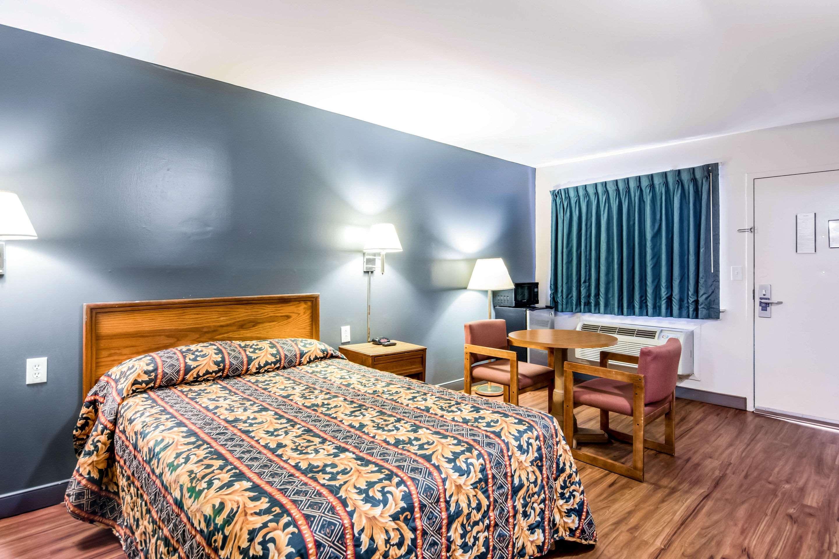 Inn Rodeway Richmond South Bellwood